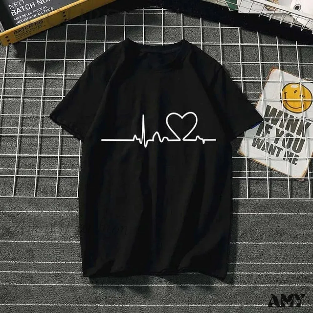 Amy Fashion - Ladies Heart Graphic T- Shirts
