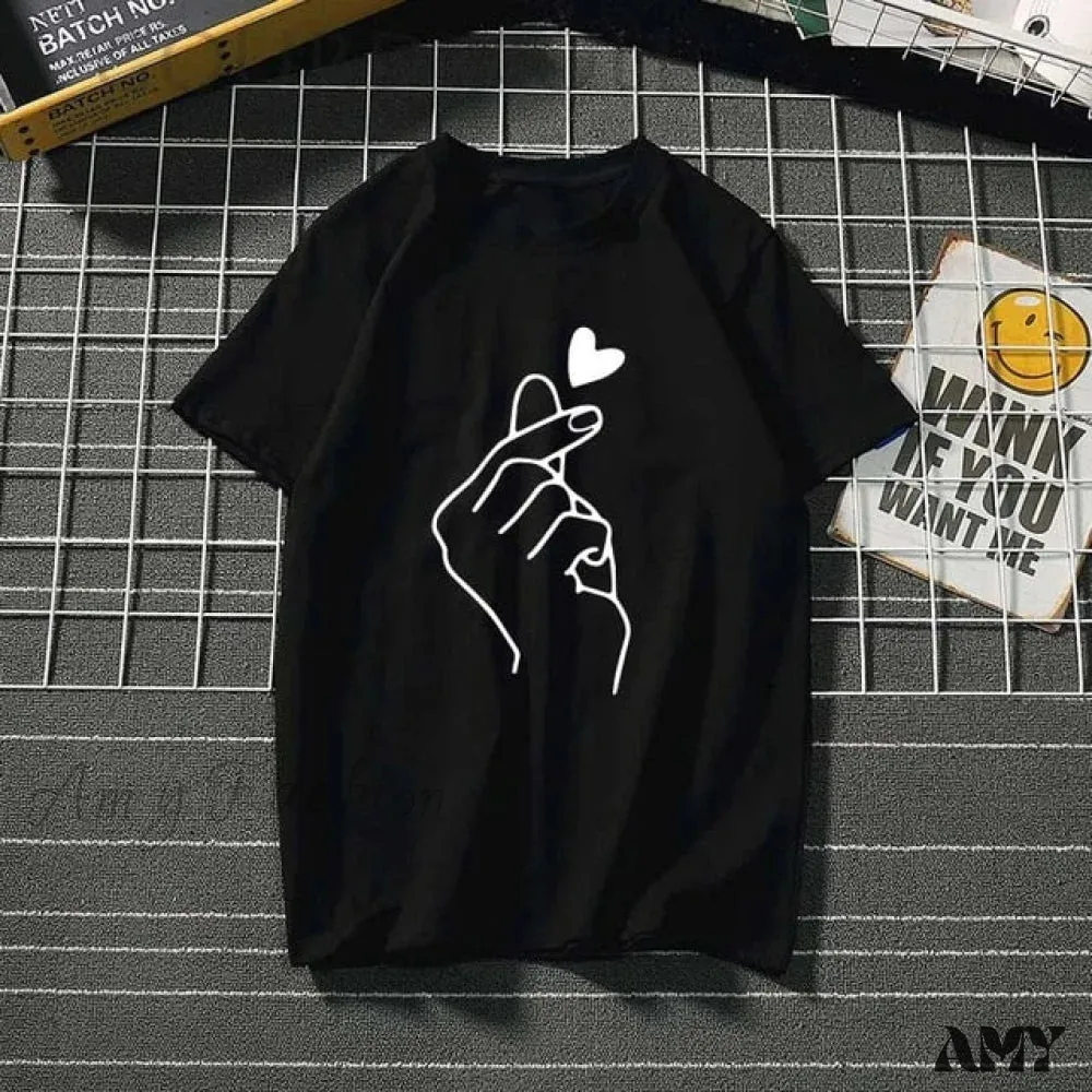 Amy Fashion - Ladies Heart Graphic T- Shirts
