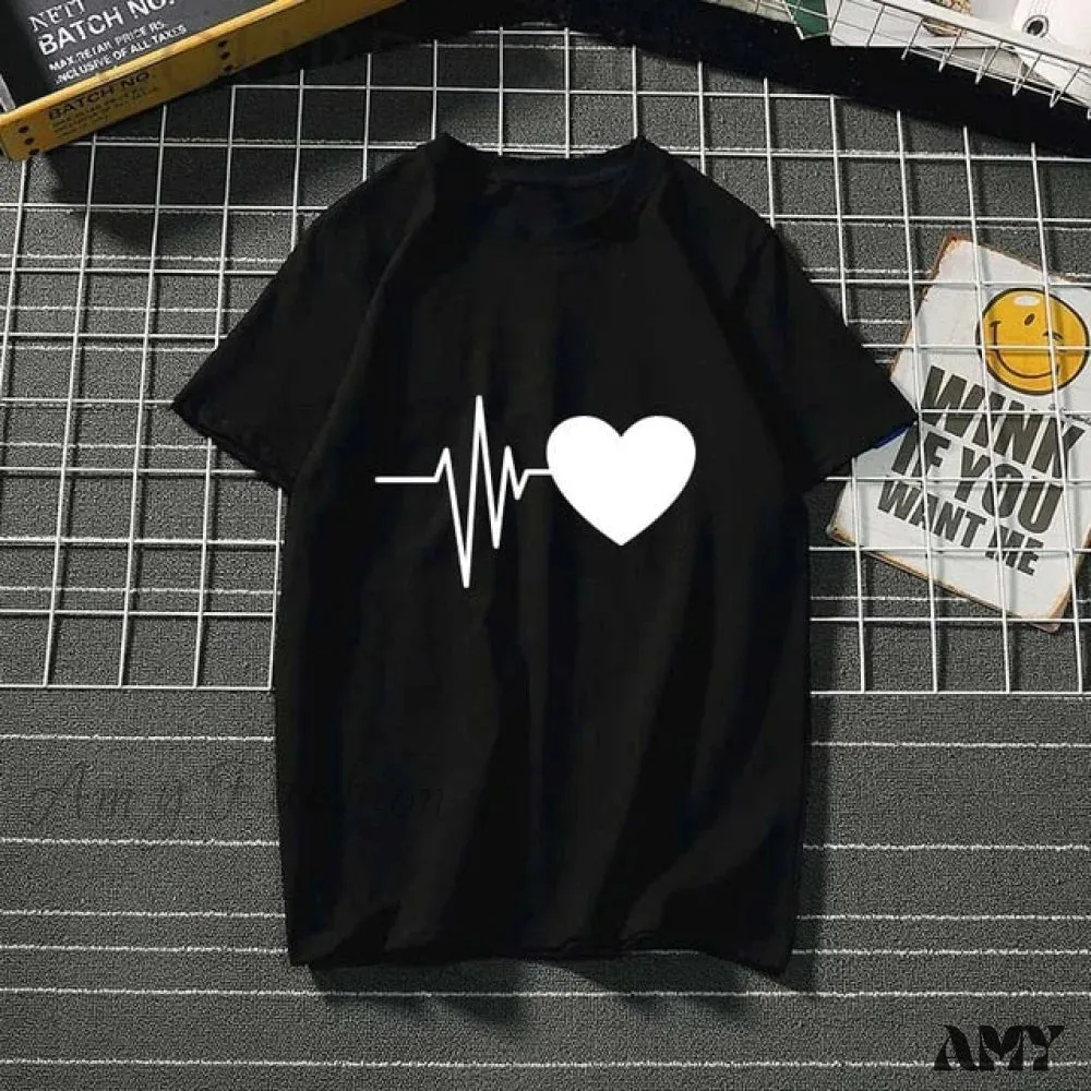 Amy Fashion - Ladies Heart Graphic T- Shirts